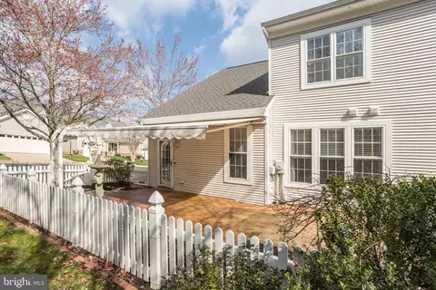 Exterior - 13711 Currant Loop, Gainesville, VA 20155 photo 7 of 11
