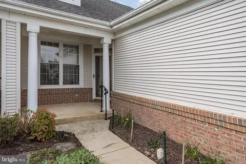 Exterior - 13711 Currant Loop, Gainesville, VA 20155 photo 3 of 11