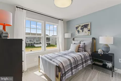 Bedroom - 1773 Cherry Birch St, Dumfries, VA 22026 photo 5 of 6