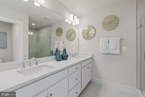 Bath - 1773 Cherry Birch St, Dumfries, VA 22026 photo 1 of 4