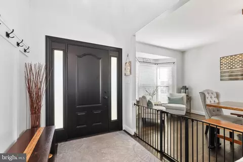 Entry Way - 3722 Katie Pl, Triangle, VA 22172 photo 1 of 1