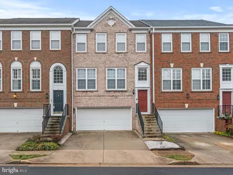 7057 Courtyard Way, Haymarket, VA 20169