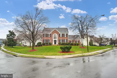 16025 Hayes Ln, Woodbridge, VA 22191