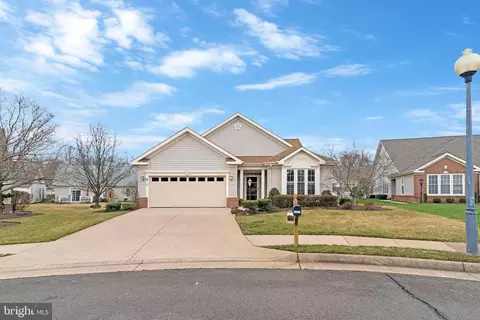 Exterior - 13619 Basket Ring Ct, Gainesville, VA 20155 photo 2 of 13