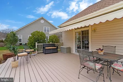 Exterior - 13619 Basket Ring Ct, Gainesville, VA 20155 photo 5 of 13