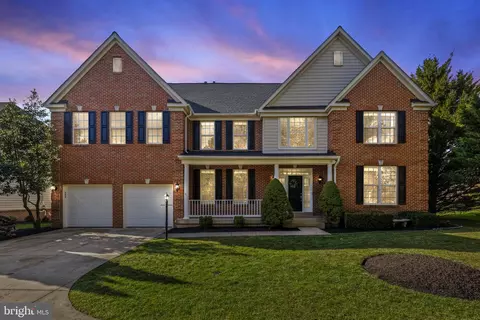 5800 Serengeti Ct, Haymarket, VA 20169