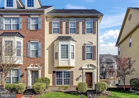 4871 Cavallo Way, Woodbridge, VA 22192