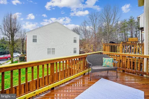 Exterior - 5013 Barnacle Pl, Dumfries, VA 22025 photo 2 of 5