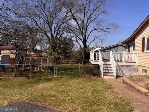 Exterior - 8304 Rolling Rd, Manassas, VA 20110 photo 1 of 1
