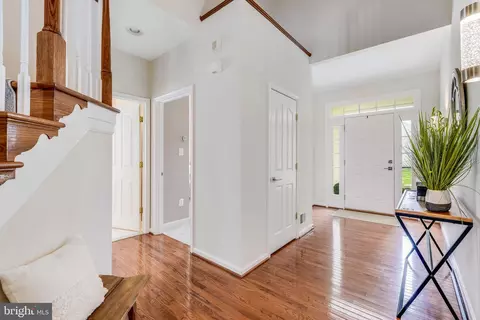 Entry Way - 6547 Box Elder Loop, Gainesville, VA 20155 photo 2 of 5