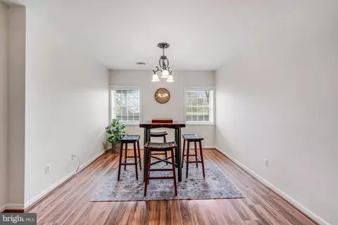 Dining - 6547 Box Elder Loop, Gainesville, VA 20155 photo 4 of 4