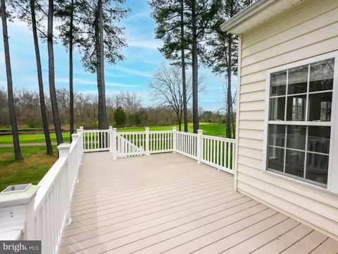 Exterior - 6547 Box Elder Loop, Gainesville, VA 20155 photo 4 of 5