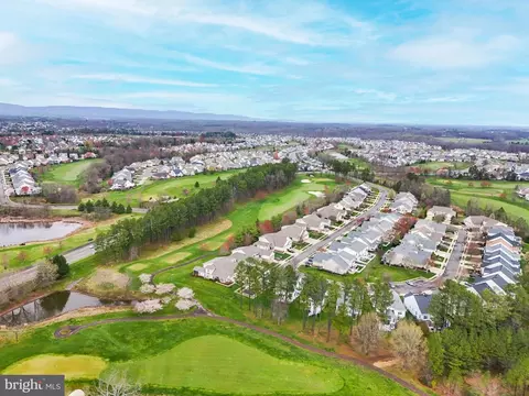 View/Area - 6547 Box Elder Loop, Gainesville, VA 20155 photo 4 of 20