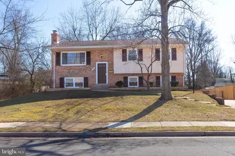 9388 Lafayette Ave, Manassas, VA 20109