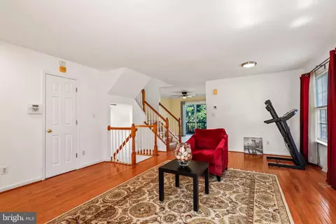 4859 Benecia Ln, Dumfries, VA 22025 photo 5