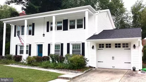 4213 Eldorado Dr, Woodbridge, VA 22193