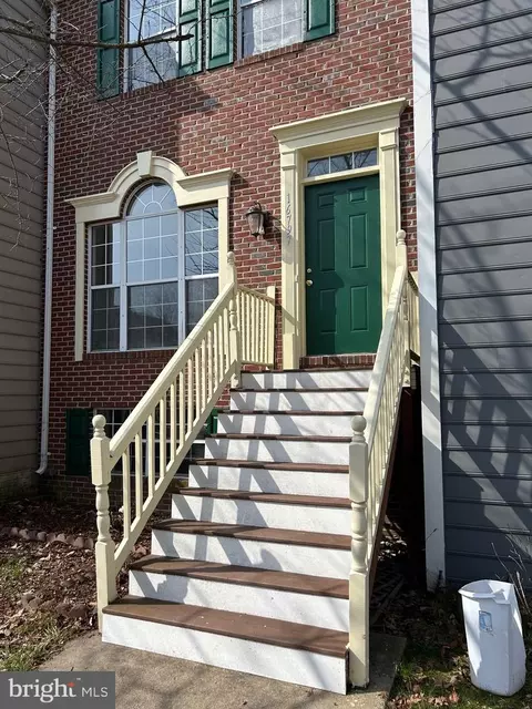 16797 Brandy Moor Loop, Woodbridge, VA 22191
