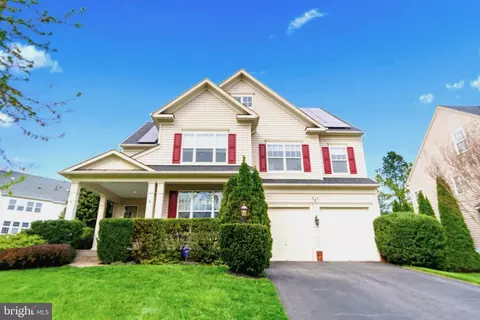 1659 Georges Knoll Ct, Woodbridge, VA 22192