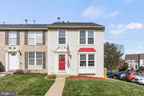 12967 Augustus Ct, Woodbridge, VA 22192