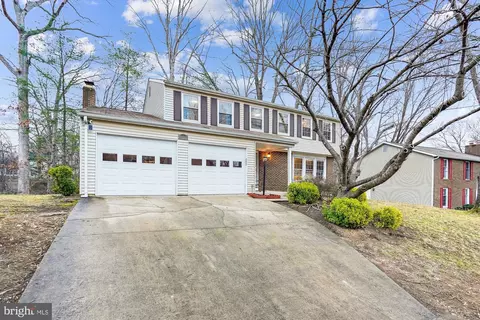 Exterior - 15511 Ridgecrest Dr, Dumfries, VA 22025 photo 2 of 7