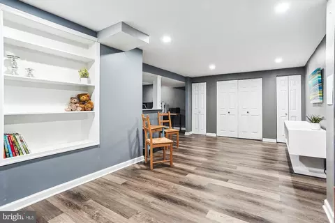 Dining - 15511 Ridgecrest Dr, Dumfries, VA 22025 photo 5 of 6