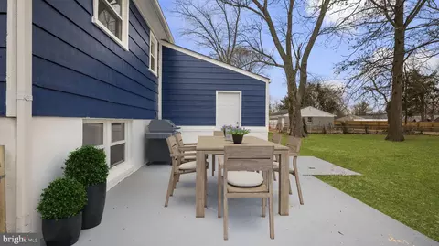 Exterior - 1257 Everett Ave, Woodbridge, VA 22191 photo 4 of 6