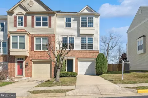 11513 Bertram St, Woodbridge, VA 22192