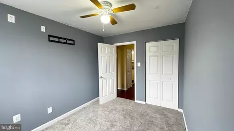 Bedroom - 18050 Olde Port Ln, Triangle, VA 22172 photo 2 of 3