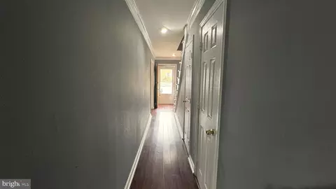 Entry Way - 18050 Olde Port Ln, Triangle, VA 22172 photo 2 of 4