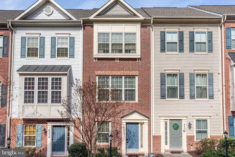 Exterior - 4532 Potomac Highlands Cir, Triangle, VA 22172 photo 6 of 10