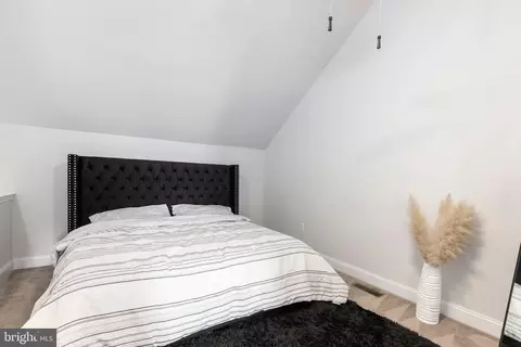 Bedroom - 4532 Potomac Highlands Cir, Triangle, VA 22172 photo 5 of 7