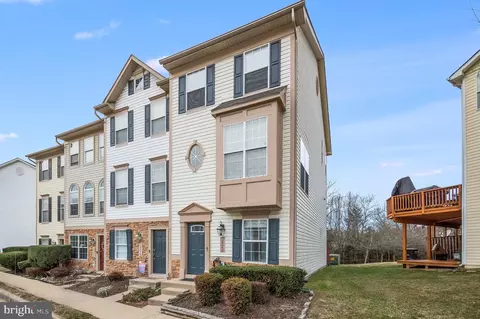 12246 Maidstone Ct, Woodbridge, VA 22192