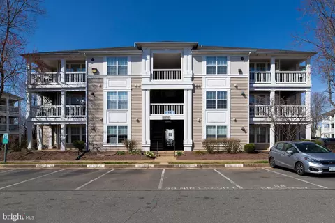 11020 Folksie Ct #101, Manassas, VA 20109