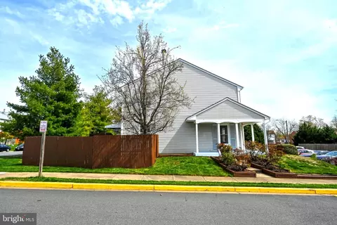 Exterior - 10962 Republic Ct, Manassas, VA 20109 photo 13 of 13