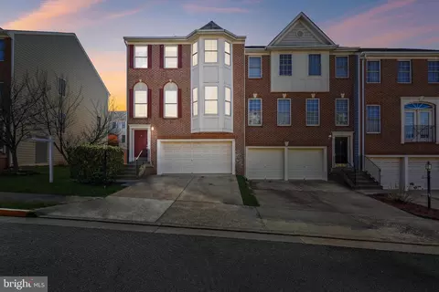 12013 Sorrel River Way, Manassas, VA 20109