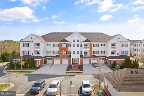 15110 Heather Mill Ln #101, Haymarket, VA 20169