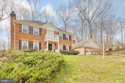 12173 Darnley Rd, Woodbridge, VA 22192