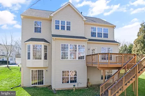 Exterior - 10078 Broadsword Dr, Bristow, VA 20136 photo 12 of 14