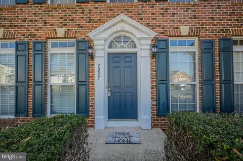 Exterior - 7237 Bladen Pl, Gainesville, VA 20155 photo 4 of 8