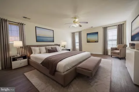 Bedroom - 7237 Bladen Pl, Gainesville, VA 20155 photo 2 of 2