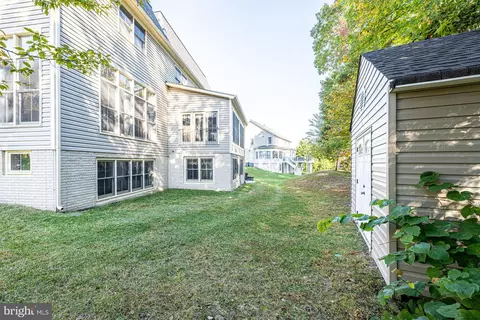 Exterior - 3344 Dondis Creek Dr, Triangle, VA 22172 photo 11 of 14