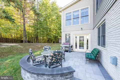 Exterior - 3344 Dondis Creek Dr, Triangle, VA 22172 photo 7 of 14