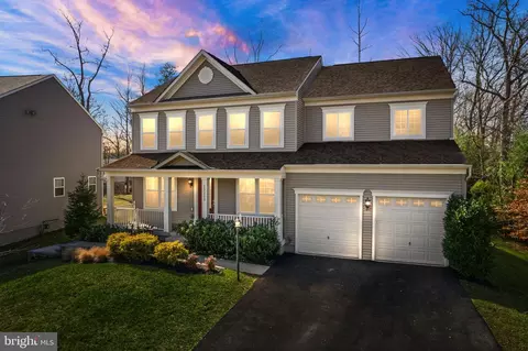 19202 Stoney Ridge Pl, Triangle, VA 22172