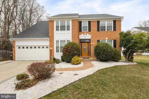 17481 Glennville Dr, Dumfries, VA 22026