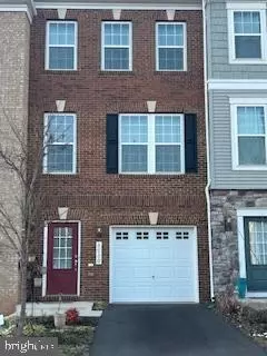 8680 Underhill Ln, Manassas, VA 20112