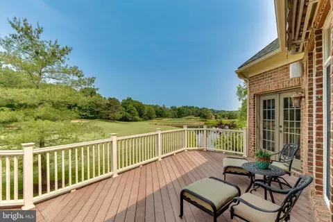 Exterior - 8424 Link Hills Loop, Gainesville, VA 20155 photo 15 of 37