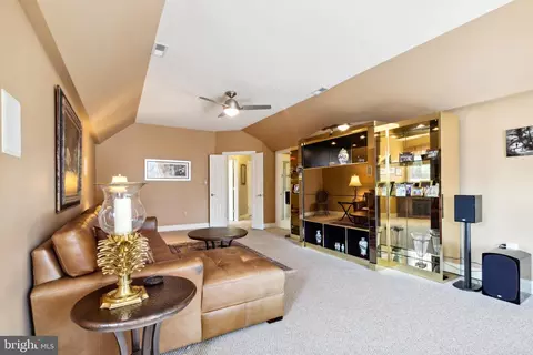 Living - 8424 Link Hills Loop, Gainesville, VA 20155 photo 9 of 22