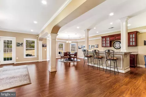 Living - 8424 Link Hills Loop, Gainesville, VA 20155 photo 16 of 22