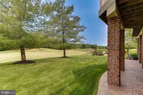 Exterior - 8424 Link Hills Loop, Gainesville, VA 20155 photo 18 of 37