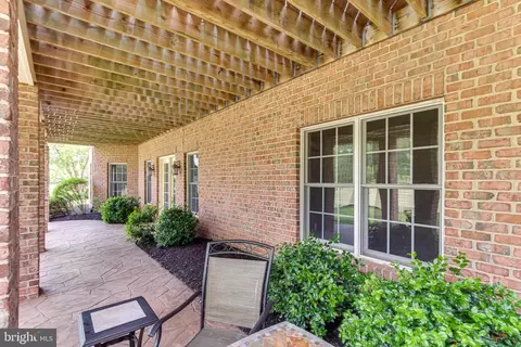 Exterior - 8424 Link Hills Loop, Gainesville, VA 20155 photo 17 of 37